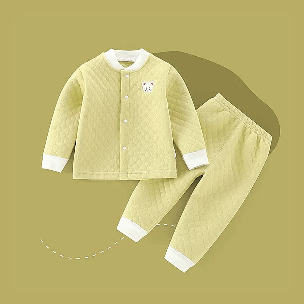 سێتێکی منداڵانەی شیک پێکهاتوو لە دوو پارچە